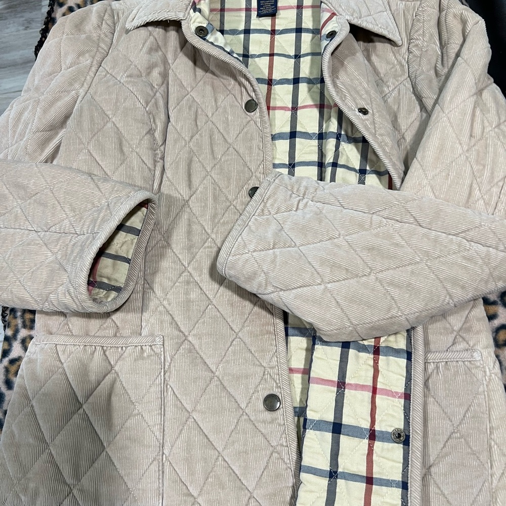 Y2K Brooks Brothers Women's Quilted Corduroy Tan Jacket - Picture 4 of 10
